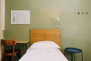 Tomato Backpackers - Chambre