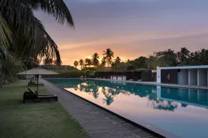 Jetwing Lagoon Wellness, A Luxury Reserve - Adults Only - Piscine
