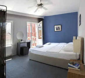 Hush Hostel Lounge - Room