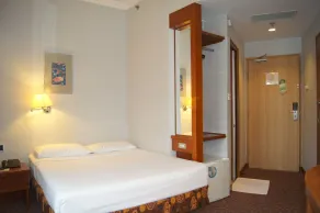 Robertson Quay Hotel - Room