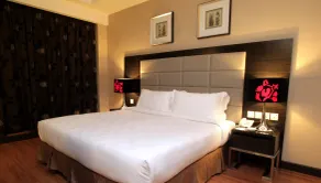 Crown Garden Hotel - Chambre
