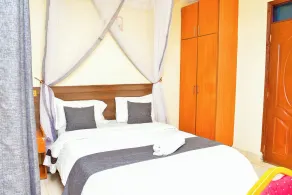 Rosa Gardens Hotel - Room