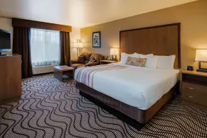 Best Western Plus Riverfront Hotel and Suites - Chambre