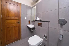 MYSA Sky Suites, Lakkidi - Badezimmer