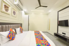 FabHotel Eminence Grand - Quarto