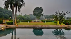 Taj Nadesar Palace - Pool