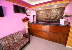 Hotel Shell Top - Reception