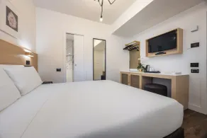 Globus Urban Hotel - Rum