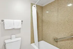 Vagabond Inn Whittier - Salle de bain