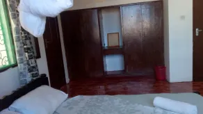 Akogo House - BnB , Hostel, Backpackers & Volunteer Center - Chambre