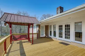 Waterfront Home w/ Views on Bear Creek Reservoir! - Interior