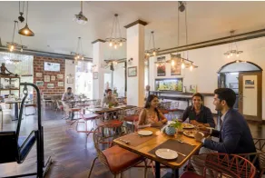 FabHotel DDHYANA The Wellness Centre And Resort - Nr Miramar Beach - Restaurang
