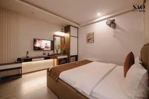 Khach San Sao - Room