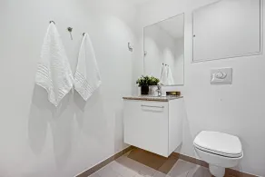 Modern Apartment Close to Royal Arena - Bathroom