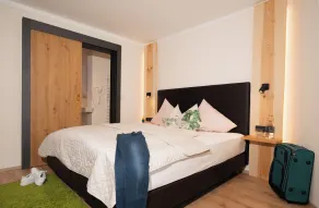 small and cozy Gasthof Rieder Stubn B & B on - site Restaurant and Pinseria - Habitación
