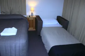Aoraki Mount Cook Alpine Lodge - Room