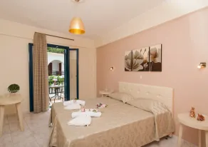 Peonia and Ortansia Villas - Few Steps from the beach - Room
