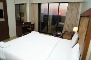 Hotel Sun Shine Inn - View from room