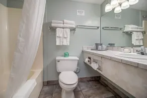Dunes Waterfront Resort - Baño