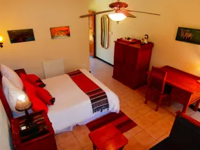 African Footprints Lodge - Room