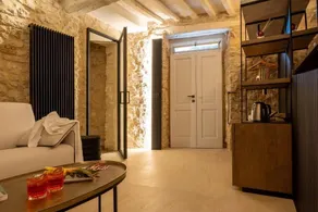 Forma Your Boutique Suite - Entréinterör