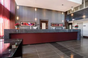 Sandman Hotel & Suites Winnipeg Airport - Rezeption