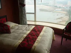 Qingdao Donghai Hotel - Room