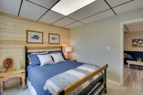 Hayesville Cottage On 20-acre Farm w/ Fish Pond! - Værelse