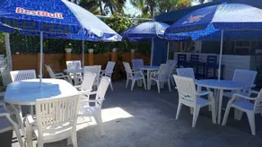 HABITACION A 5 MINUTOS DEL AEROPUERTO - Terrace/patio