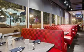Clayton Plaza Hotel & Extended Stay - Restaurant
