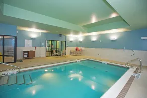 Holiday Inn Express & Suites Pittsburgh North Shore by IHG - Pool