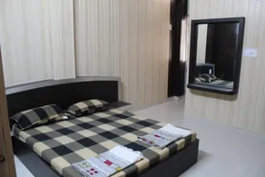 Hotel Gokul inn - Quarto