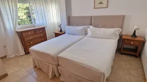 Apartamentos Latin  - Chambre