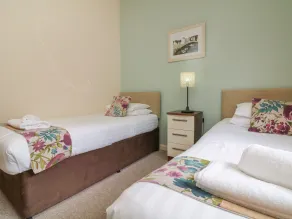 Chalet Log Cabin L3 - Room