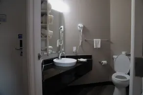Motel 6-Caseyville, IL - Caseyville Il - Bathroom