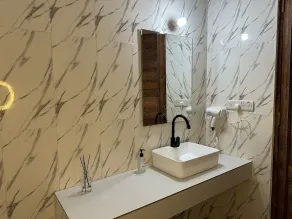 Fukuchani Inn Hotel - Bathroom