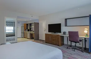 Home2 Suites by Hilton West Edmonton, Alberta, Canada - Quarto
