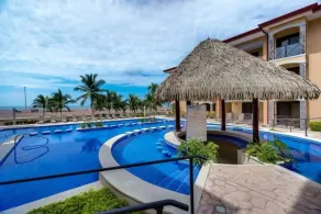 Bahia Encantada E5 - Pool
