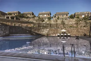 Ramada by Wyndham Udaipur Resort and Spa - Pool