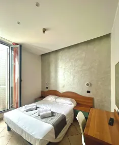 Hotel Sara - Rum