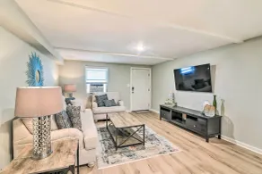 1 Mi to Seawall! Dog-Friendly Coastal Getaway - Innenbereich
