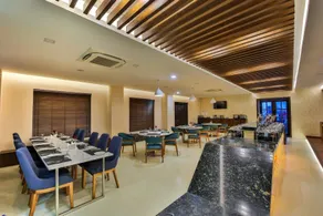 The Royal Grand - Restaurant