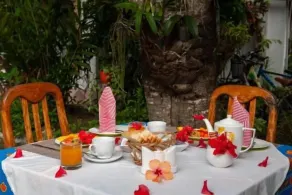 Rising Sun Guesthouse - Restaurant