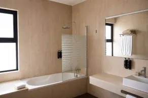 Vila Foz Club - Algarve - Bathroom