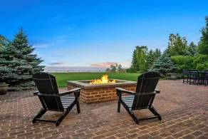 Lake Michigan Gem: Private Beach & Game Room - Innvendig