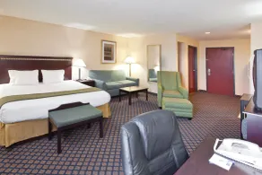 Holiday Inn Express Hotel & Suites Delaware-Columbus Area by IHG - Værelse