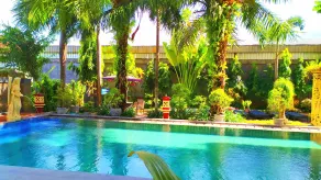 Puri Saron Denpasar Hotel - Pool