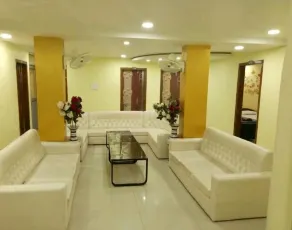 Hotel Tezpur City - Entrée intérieure