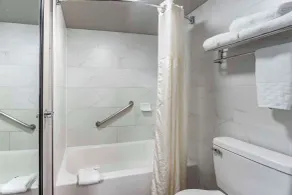 Best Western Celebration Inn & Suites - Salle de bain