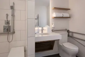 Canyon Haus - Bathroom
